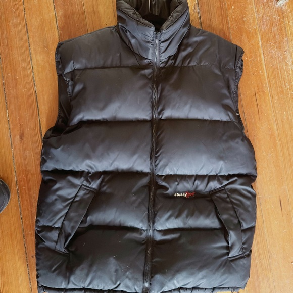 Stussy Black Puffer Vest - Picture 1 of 7